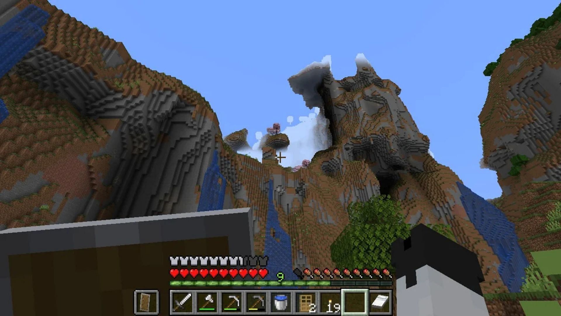 Terrain generation in amplified worlds can be quite interesting (Image via Reddit/StickyHoovy // Mojang Studios)